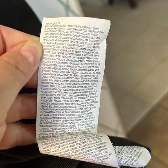 Vans Windbreaker, Waterproof Jacket - Picture 9 of 9